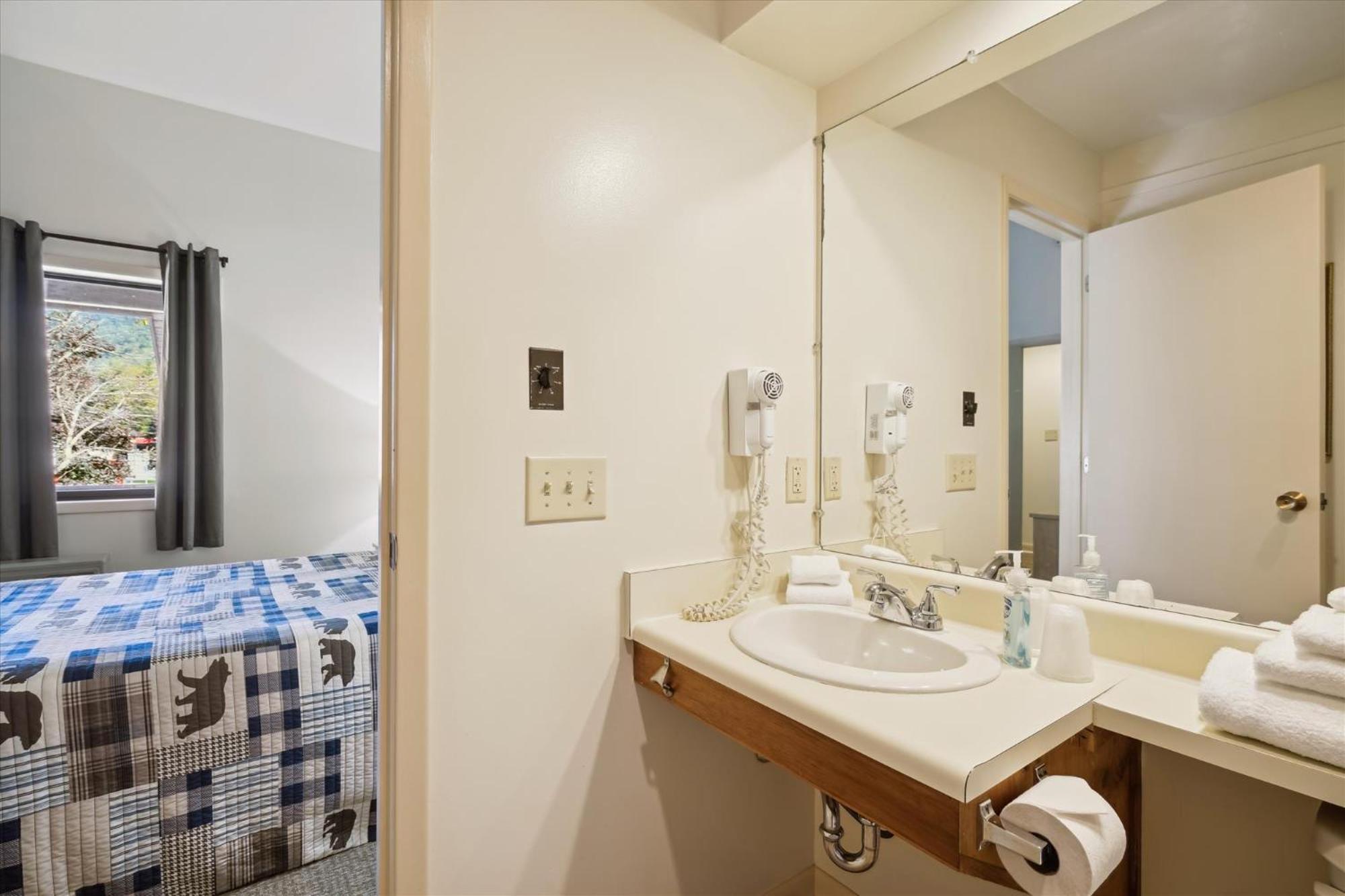 Cedarbrook Deluxe Two Bedroom Suite With Outdoor Heated Pool 21202 Killington Bagian luar foto
