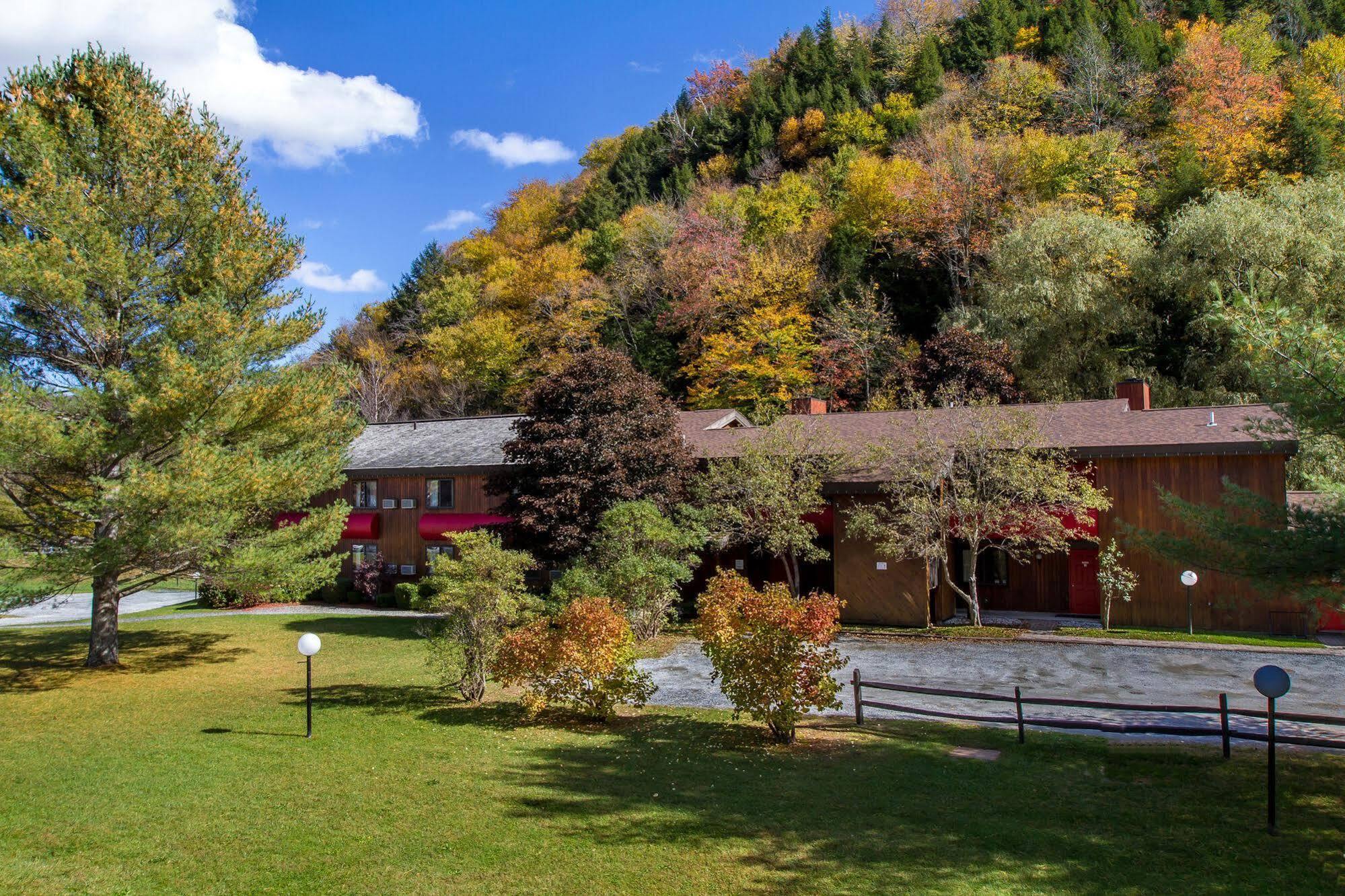 Cedarbrook Deluxe Two Bedroom Suite With Outdoor Heated Pool 21202 Killington Bagian luar foto